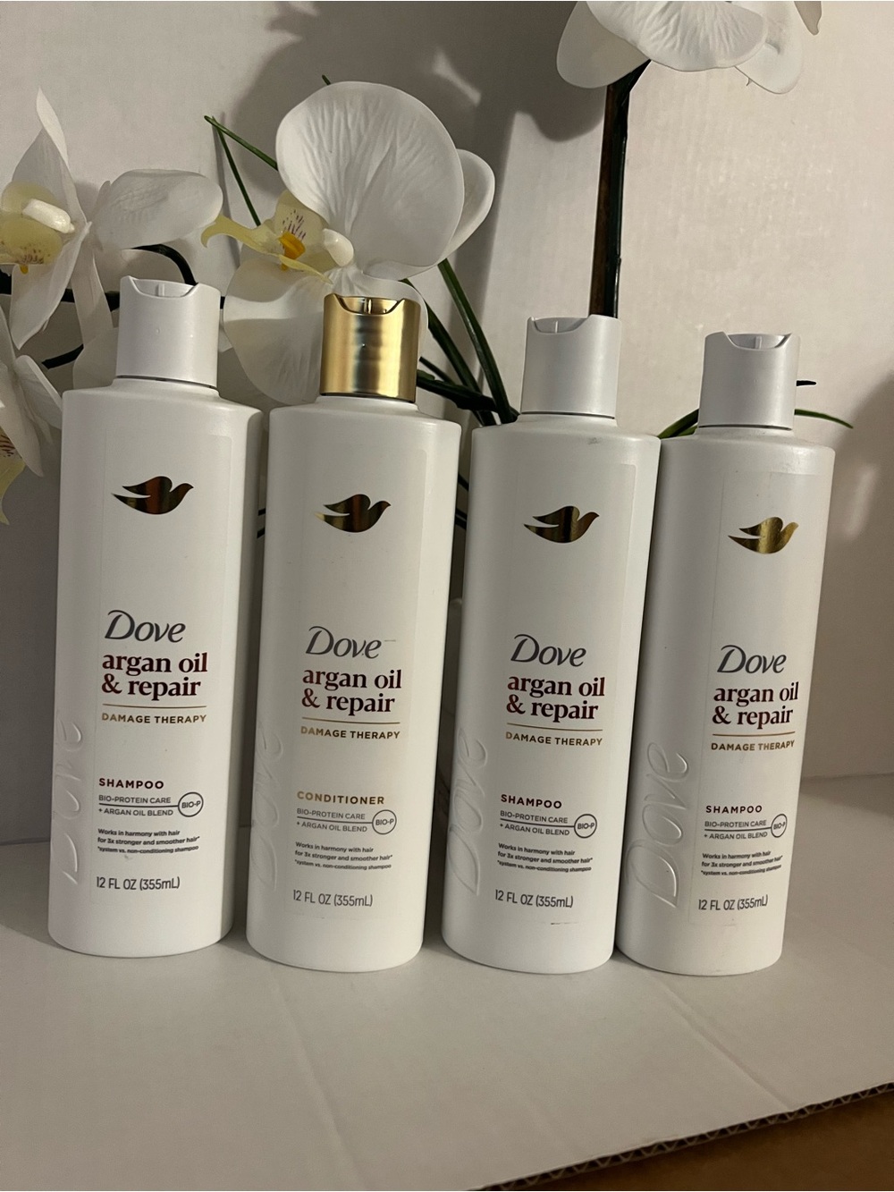 Dove Argan Oil & Repair Shampoo + Conditioner Set - White